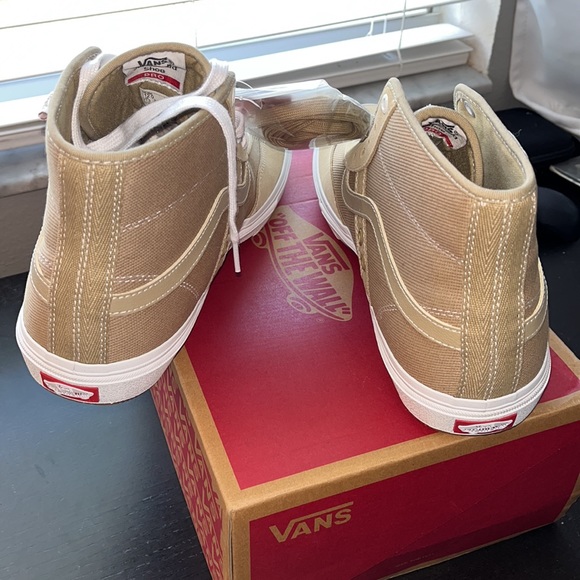 Vans Crockett High Top Sneaker - Picture 3 of 7